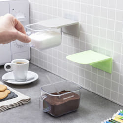 Innovagoods - Set de 2 Contenitori de Adesivo rimovibile pentole 420ml, Ideale per condimenti e cibo, Facile installazione senza attrezzi, Include