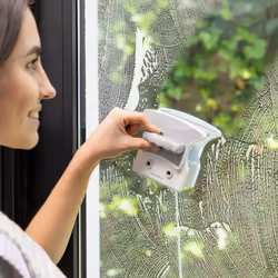 ¡ InnovaGoods ti offre le migliori novità per la tua casa, come Lavavetri Magnetico Magly InnovaGoods ! Scopri una vasta gamm ...