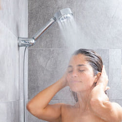 Innovagoods - Soffione doccia de 3-in-1, soffione doccia 3 posizioni, docce de soffione doccia da bagno con 3 modalità de uso Pioggia, Spruzzo e