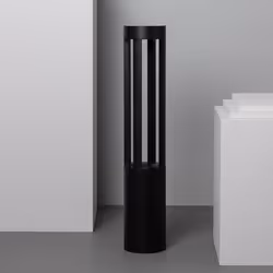 Il Lampioncino LED Solare Esterni Superficie 1.5W 80cm Siparia ha un design minimalista ed elegante che si adatta perfettamen ...