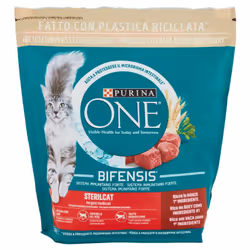 PURINA ONE STERILCAT 1,5KG MANZO PER GATTI Il Purina One Sterilcat 1,5kg Manzo per gatti è un alimento completo e bilanciato ...