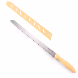 Descrizione Coltello con lama extra lunga e sottile, sagomata appositamente per suddividere senza difficoltà le torte in stra ...