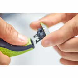 Philips Norelco OneBlade Original Lama di Ricambio per Viso, confezione da 2 Lame QP220/50 - Vista aggiuntiva 6