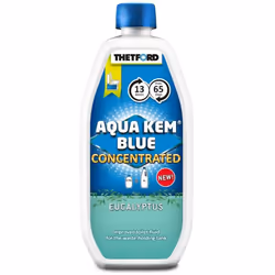 Il Thetford Aqua Kem Blue Concentrated è un liquido molto forte essendo 2,5 volte più concentrato rispetto ad un liquido norm ...