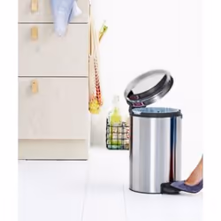 Brabantia 112041 bidone per la spazzatura 12 L Rotondo Acciaio inox - Vista aggiuntiva 4