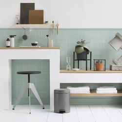 Brabantia Pedal Bin newIcon Rotondo Platino - Vista aggiuntiva 4