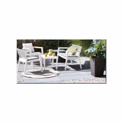 LOUNGE SET EMILY, a marchio Keter, di colore bianco, è il set ideale per rendere armonioso e accogliente il tuo giardino. Il ...