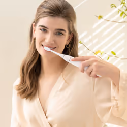 Silk'n SonicYou Adulto Spazzolino elettrico sonico Bianco - Vista aggiuntiva 4
