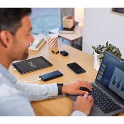 Trust Redoh Ioni di Litio 10000 mAh Nero - Vista aggiuntiva 8