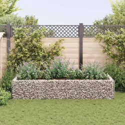 Questo gabbione con letto rialzato da giardino è perfetta per creare una struttura resistente ed elegante per un letto di fio ...