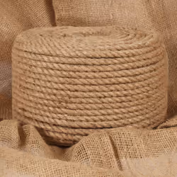 Questa corda di iuta è molto popolare dato che ha molte applicazioni nei settori più diversi. È ideale per l'uso in agricoltu ...