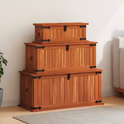 Questa originale cassapanca, realizzata in legno massello di acacia e MDF, sarà una meravigliosa aggiunta alla vostra stanza. ...