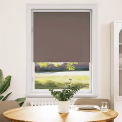 Le tende a rullo oscuranti sono la soluzione perfetta per ridurre al 100% la luce. Questo li rende la scelta ideale per blocc ...