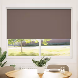 Le tende a rullo oscuranti sono la soluzione perfetta per ridurre al 100% la luce. Questo li rende la scelta ideale per blocc ...
