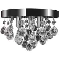 Questo splendido lampadario, con un design classico ed elegante, è sicuramente un colpo d'occhio in qualsiasi ambiente e idea ...