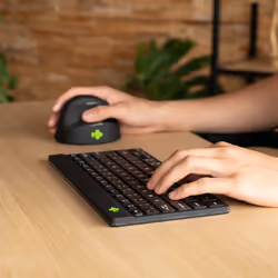 R-Go Tools RGOCOUKWLBL tastiera Ufficio Bluetooth QWERTY Inglese UK Nero - Vista aggiuntiva 4