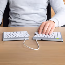 R-Go Tools R-Go Split Break v2 tastiera Universale USB + RF Wireless + Bluetooth QWERTY Italiano Bianco - Vista aggiuntiva 3