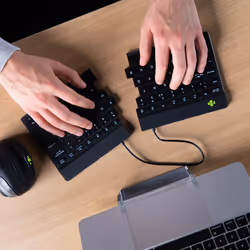 R-Go Tools R-Go Split Break v2 tastiera Universale USB + RF Wireless + Bluetooth QWERTY Italiano Nero - Vista aggiuntiva 2