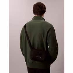 Calvin Klein Borsa per fotocamera in nylon con logo in evidenza - Vista aggiuntiva 5