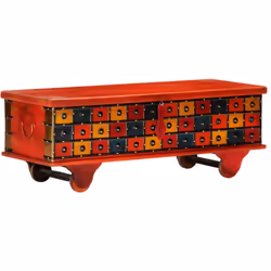 Questa esclusiva cassapanca combina un aspetto elegante con la funzionalità, diventando un elemento d'arredo dal carattere fo ...