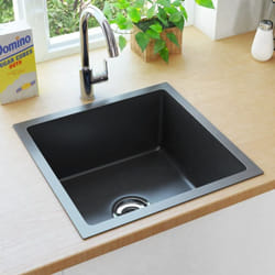 Lavello da Cucina Lavorato a Mano con Filtro Nero Acciaio Inox varie dimensioni dimensioni : 44 x 44 x 20 cm