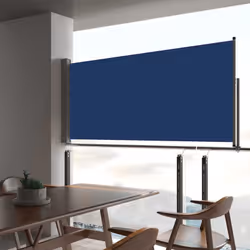 Questa tenda da sole laterale semplice ma elegante crea un piccolo angolo accogliente e garantisce allo stesso tempo la priva ...