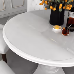 Questa protezione per tavolo rotondo, con uno spessore di 2 mm, è adatta per tavoli e pavimenti all'interno della sala da pra ...