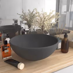 Questo lavabo rotondo, realizzato in ceramica di alta qualità, è un'aggiunta elegante perfetta per il vostro bagno, guardarob ...