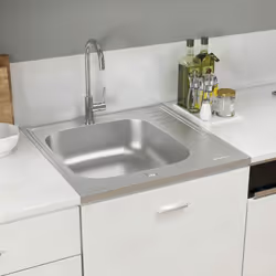 Questo lavello da cucina è un'aggiunta senza tempo all'arredamento della vostra cucina. Il prodotto è caratterizzato da una v ...