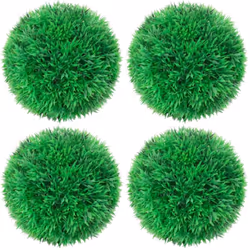 Questo set di sfere di bosso artificiale è perfetto per essere utilizzato sia all'interno che all'esterno. Può essere colloca ...