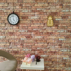 Se state cercando una soluzione di rivestimento murale diversa invece di dipingere, cambiare o applicare carta da parati, que ...