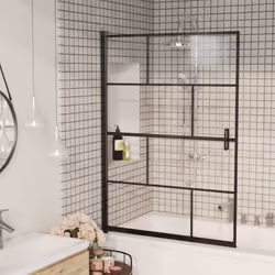 La nostra doccia combina stile e funzionalità e si adatta perfettamente al vostro arredo bagno. I profili in alluminio e il p ...