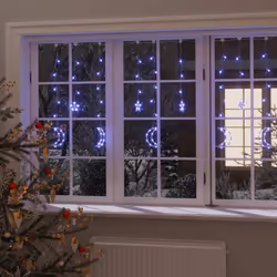 La luce delle stelle e della luna è perfetta per l'uso come aggiunta di illuminazione a qualsiasi progetto decorativo. È adat ...