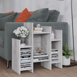 Questa credenza è elegante e funzionale. Si può utilizzare in modo ottimale come mobiletto laterale del divano per avere tutt ...