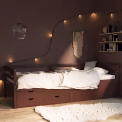 Godetevi una notte di riposo con questo comodo giroletto! Questo telaio letto ha una solida struttura in legno di pino massel ...