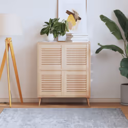 Queste ante in legno con design a lamelle sono la scelta perfetta se desiderate un elemento d'accento o per migliorare il flu ...