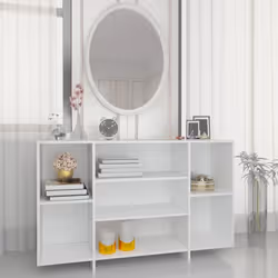 Questa credenza indispensabile con ripiani presenta un design semplice e moderno, che la rende un'ottima aggiunta all'arredam ...