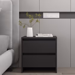 Questo comodino dal design elegante sono un'aggiunta senza tempo al vostro arredamento. La struttura di questo comodino ne ga ...