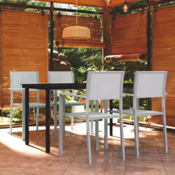 Il nostro set di mobili da pranzo da giardino è una combinazione perfetta di stile e funzionalità ed è stato realizzato per d ...
