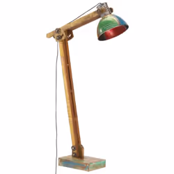 Questa lampada da terra unisce perfettamente stile e funzionalità, ed è una scelta eccellente per il vostro salotto, camera d ...