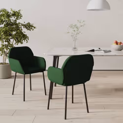 Queste sedie da pranzo coniugano semplicità e comfort con un design elegante, che le rende un elemento d'arredo accattivante  ...