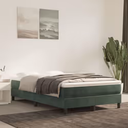 Ottieni una notte di sonno migliore e riposante con questo giroletto! È un'accogliente aggiunta a qualsiasi camera da letto.  ...