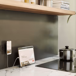 ZENS ZESC18B/00 Caricabatterie per dispositivi mobili Cuffie, Smartphone, Universale Nero AC Carica wireless Ricarica rapida Interno - Vista aggiuntiva 6