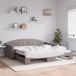 Questo letto da giorno 2 in 1 con il letto estraibile, che funge sia da divano che da letto, è un'aggiunta pratica e accattiv ...