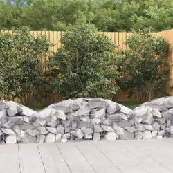 Questo pratico cesto di gabbioni è stato progettato appositamente come barriera da giardino decorativa e fonoassorbente. Mate ...