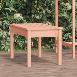 Questa classica panca da giardino in legno è perfetta per essere utilizzata all'esterno ed è pensata per diventare il punto f ...