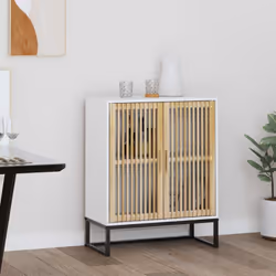 Questa credenza classica, caratterizzata da un design senza tempo, è destinata ad essere un'eccellente aggiunta alla vostra c ...