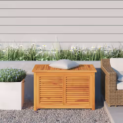 Questa scatola da giardino in legno, con un particolare design a persiane, emana un fascino rustico ed è pensata per essere u ...