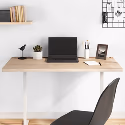 Date una nuova vita al vostro tavolo grazie a questo piano per la scrivania in legno. È la soluzione perfetta per rinnovare i ...