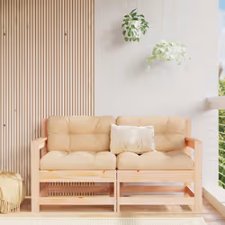 Queste sedie da giardino in legno, che si distinguono per il design a doghe e i cuscini morbidi, saranno un ottimo complement ...